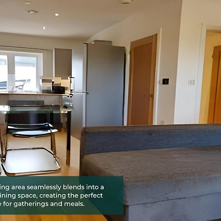 Cliffe Terrace 2Bed 2 Bath Free Parking Space Chatham  Kültér fotó